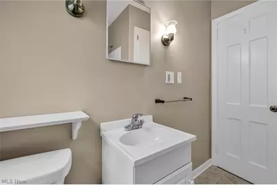 630 Barbara Avenue, Akron, OH 44306 - Photo 20