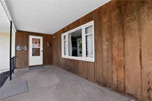 205 Leatherwood St, Cambridge, OH 43725 - Photo 6