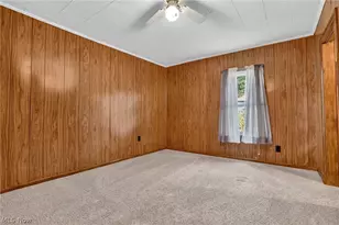 205 Leatherwood St, Cambridge, OH 43725 - Photo 24