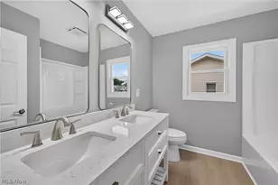 309 E Baird Ave, Barberton, OH 44203 - Photo 30