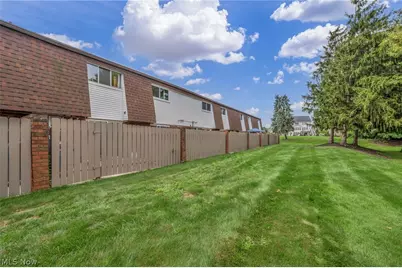 2556 Shakespeare Lane, Avon, OH 44011 - Photo 30