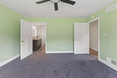 284 Central Avenue, Weirton, WV 26062 - Photo 18
