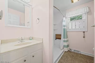 8508 Kellydale Street NW, Massillon, OH 44646 - Photo 24