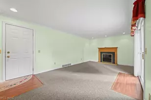 8508 Kellydale St NW, Massillon, OH 44646 - Photo 14