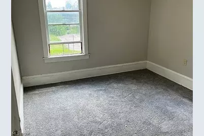 17 E Emerling Avenue, Akron, OH 44301 - Photo 4