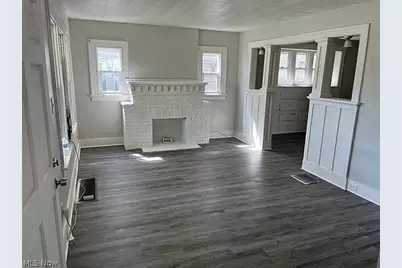 17 E Emerling Avenue, Akron, OH 44301 - Photo 2
