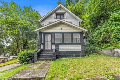 712 Roselle Avenue #B/UP, Akron, OH 44307 - Photo 1