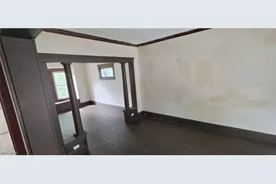9821 Gambier Avenue, Loveland, OH 44102 - Photo 4