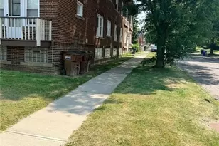 10917 Bernard Ave, Loveland, OH 44111 - Photo 2
