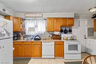 2610 Owaisa Rd, Cuyahoga Falls, OH 44221 - Photo 8