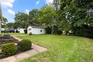 731 W 32nd St, Lorain, OH 44052 - Photo 32