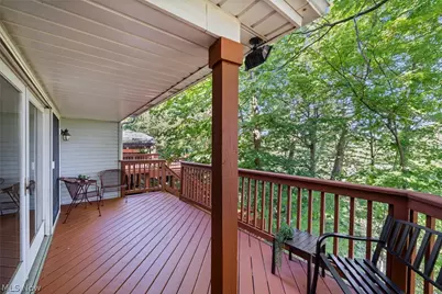 1226 Emerald Creek Drive, Grandview Heights, OH 44147 - Photo 10
