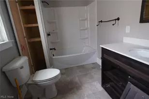 718 Clark St, Cambridge, OH 43725 - Photo 18