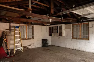834 Cambridge Ave, Youngstown, OH 44502 - Photo 8