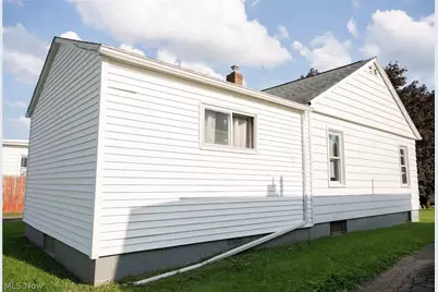834 Cambridge Avenue, Youngstown, OH 44502 - Photo 6
