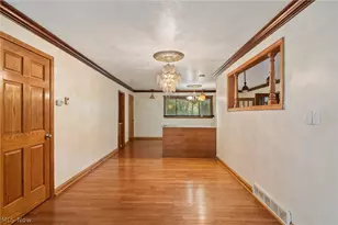 275 N Revere Rd, Akron, OH 44333 - Photo 8