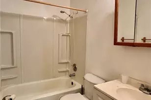 2261 7th St SW, Akron, OH 44314 - Photo 8