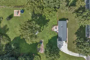 6934 Center Street NE, Hartville, OH 44632 - Photo 2