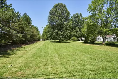 3279 Ridgewood Road, Fairlawn, OH 44333 - Photo 2