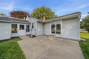 1724 Spring Valley Ave NW, Canton, OH 44708 - Photo 30