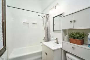 1576 W Exchange St, Akron, OH 44313 - Photo 18