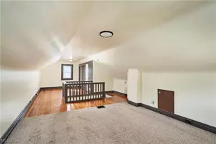 1576 W Exchange St, Akron, OH 44313 - Photo 16