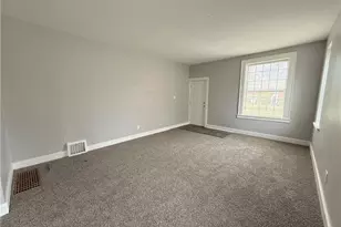 2065 23rd St, Cuyahoga Falls, OH 44223 - Photo 6