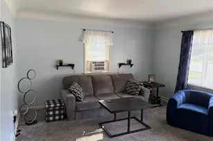 223 E Cassell Ave, Barberton, OH 44203 - Photo 16