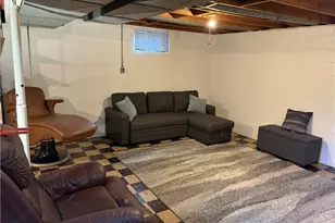 223 E Cassell Ave, Barberton, OH 44203 - Photo 40