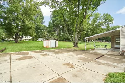 2375 Killian Road, Akron, OH 44312 - Photo 18