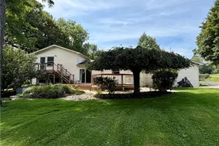11985 Auburn Rd, Chardon, OH 44024 - Photo 2