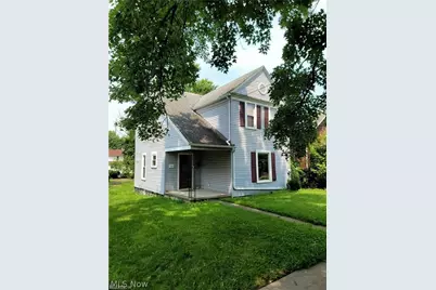 140 7th Street NW, Barberton, OH 44203 - Photo 1