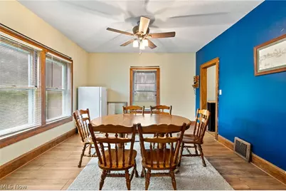 304 E Lisbon Street, Waynesburg, OH 44688 - Photo 8