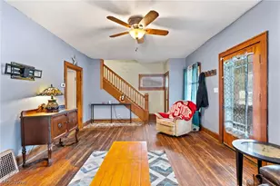 304 E Lisbon St, Waynesburg, OH 44688 - Photo 6