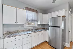 304 E Lisbon St, Waynesburg, OH 44688 - Photo 12