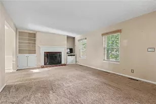 78 Yardley Ln, Akron, OH 44313 - Photo 6