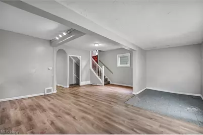 12811 Bartfield Avenue, Loveland, OH 44108 - Photo 2