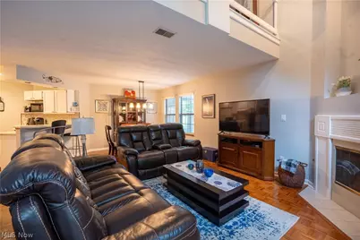 1233 Red Tail Hawk Drive, Boardman, OH 44512 - Photo 4