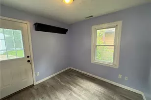 625 Delaware Ave, Elyria, OH 44035 - Photo 10