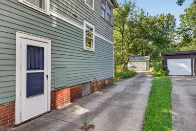3389 E Monmouth Road, Loveland, OH 44118 - Photo 42