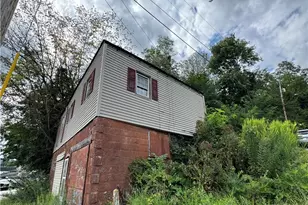 509 Columbus Ave, Martins Ferry, OH 43935 - Photo 12