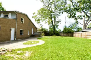 1426 W 39th St, Lorain, OH 44053 - Photo 6