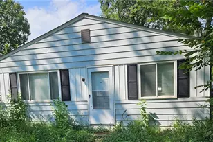 5536 Pleasant Ave, North Ridgeville, OH 44039 - Photo 2
