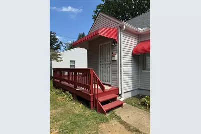 1445 Burkhardt Avenue, Akron, OH 44301 - Photo 4