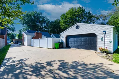1382 Elmwood Avenue SW, North Canton, OH 44720 - Photo 32