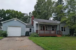 8734 Traphagen St NW, Massillon, OH 44646 - Photo 2