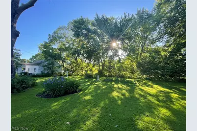 829 Homewood Drive, Painesville, OH 44077 - Photo 36