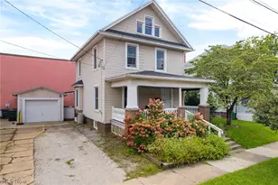 218 W North St, Wooster, OH 44691 - Photo 2