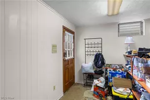 54490 National Rd, Bridgeport, OH 43912 - Photo 22
