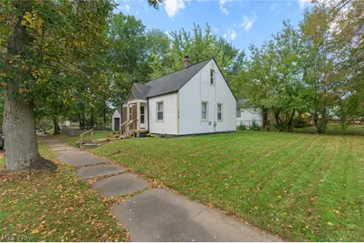 1316 Ottawa Avenue, Akron, OH 44305 - Photo 1